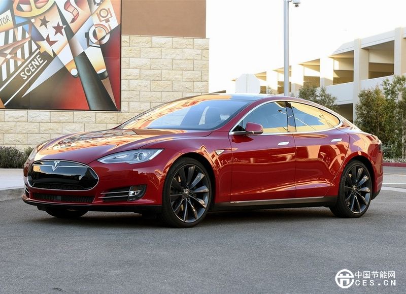 特斯拉Model S 电轿